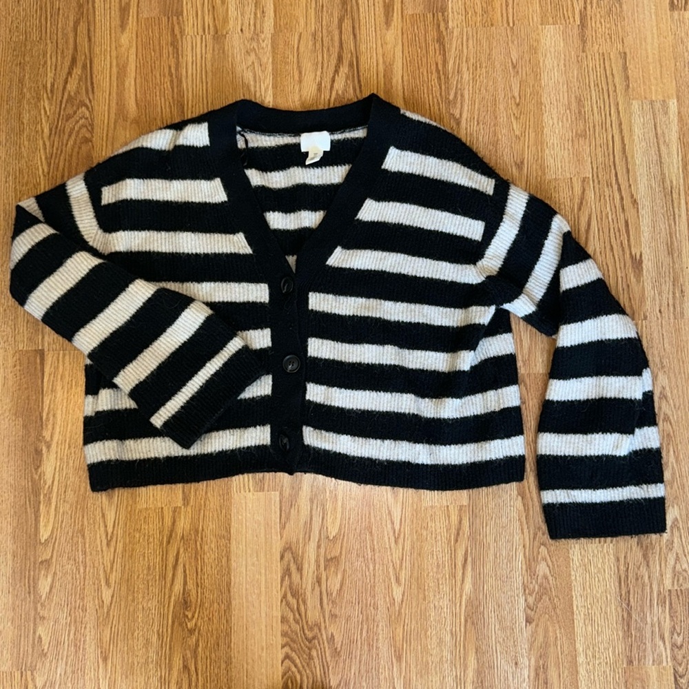 H&M Sweater